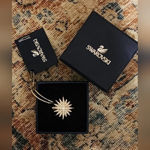 Swarovski Balthus Rhodium Clear Crystals Star Womens Ring 